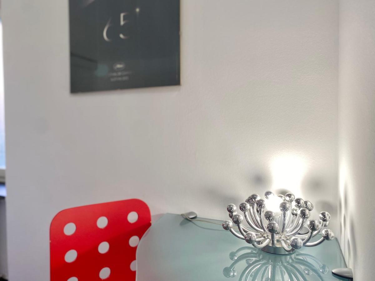 Casaviva - Comfy Bilo In Apartamento Génova